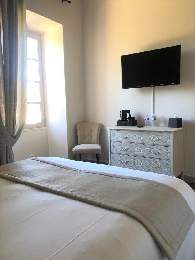 Domaine De Monplaisir Bed & Breakfast Caylus Eksteriør bilde