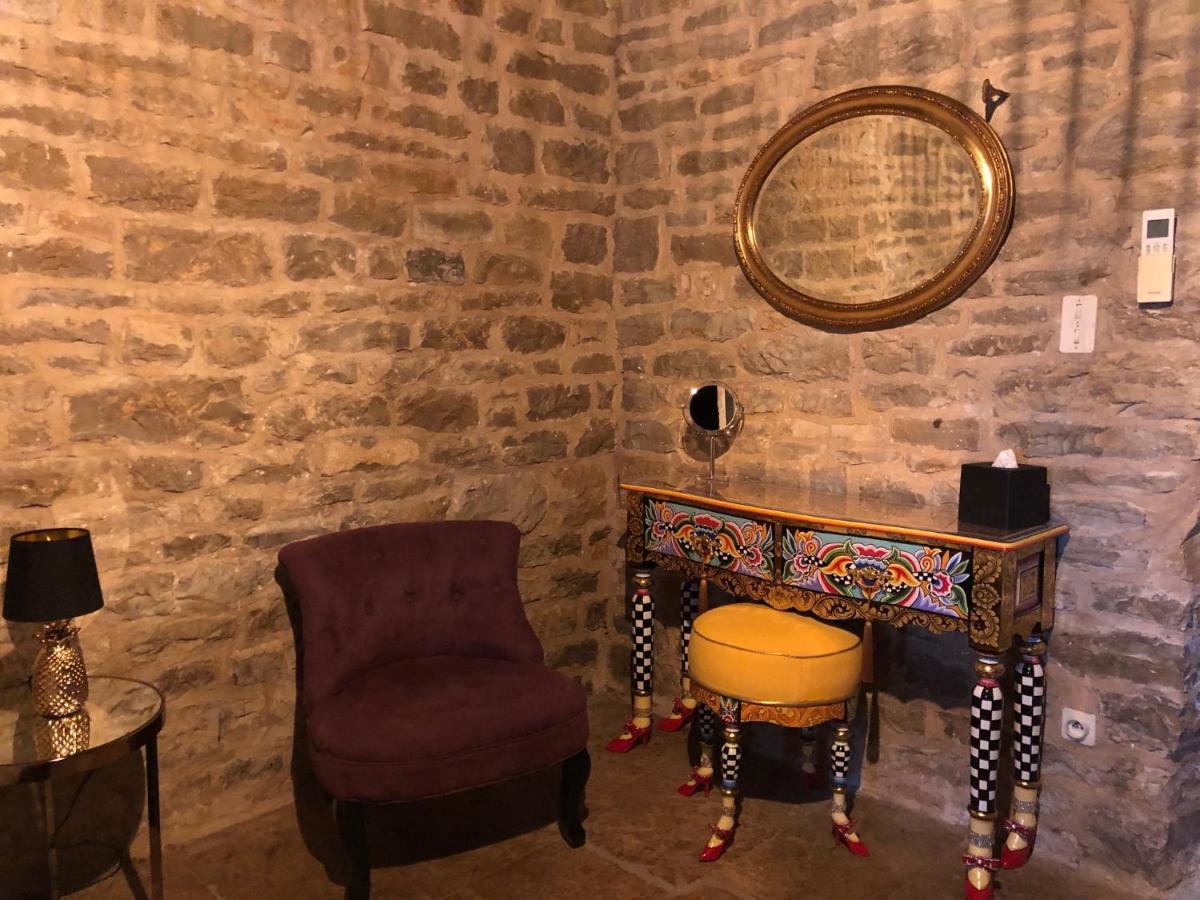 Domaine De Monplaisir Bed & Breakfast Caylus Eksteriør bilde